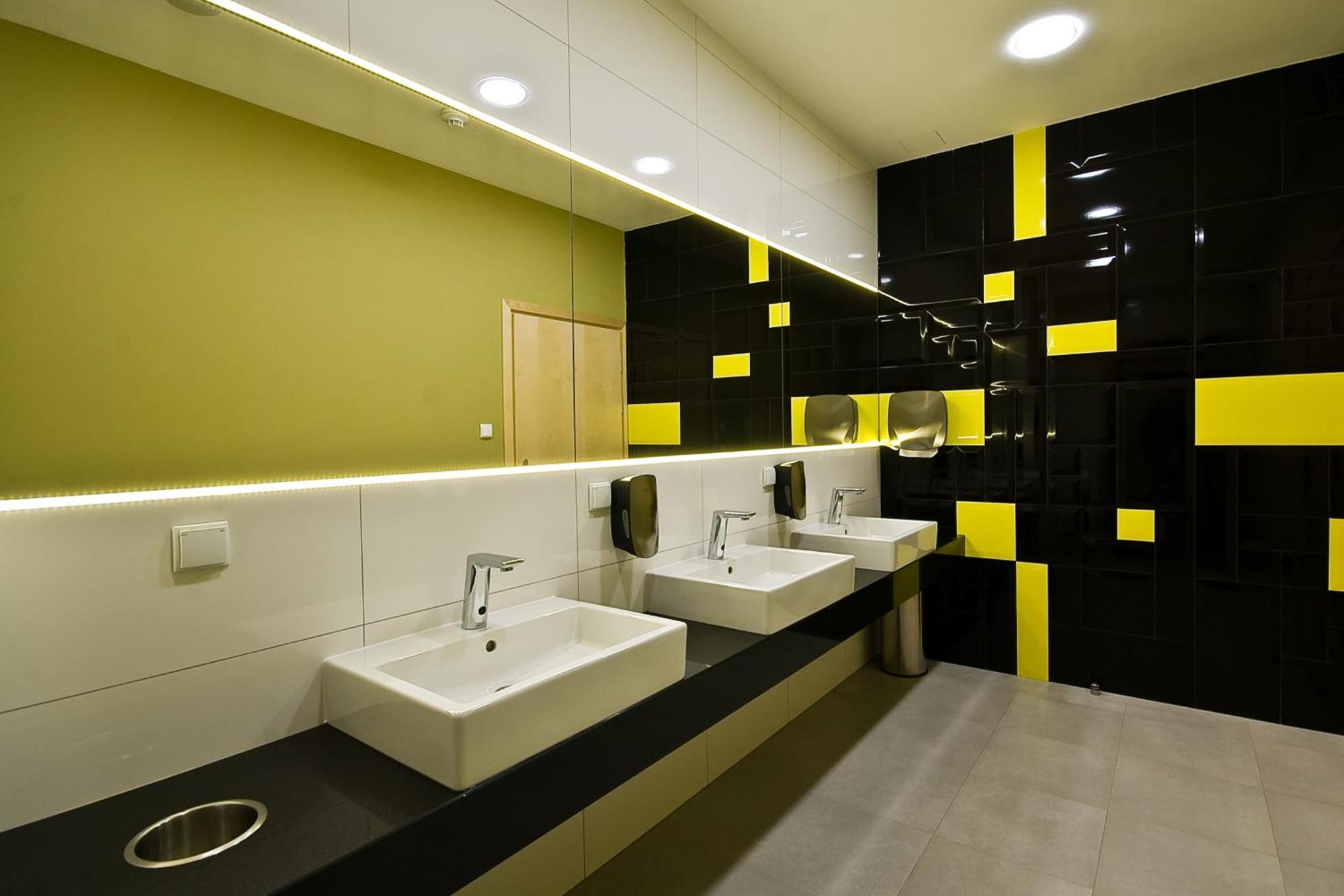 Hotel Poznański A2 Luboń Kültér fotó