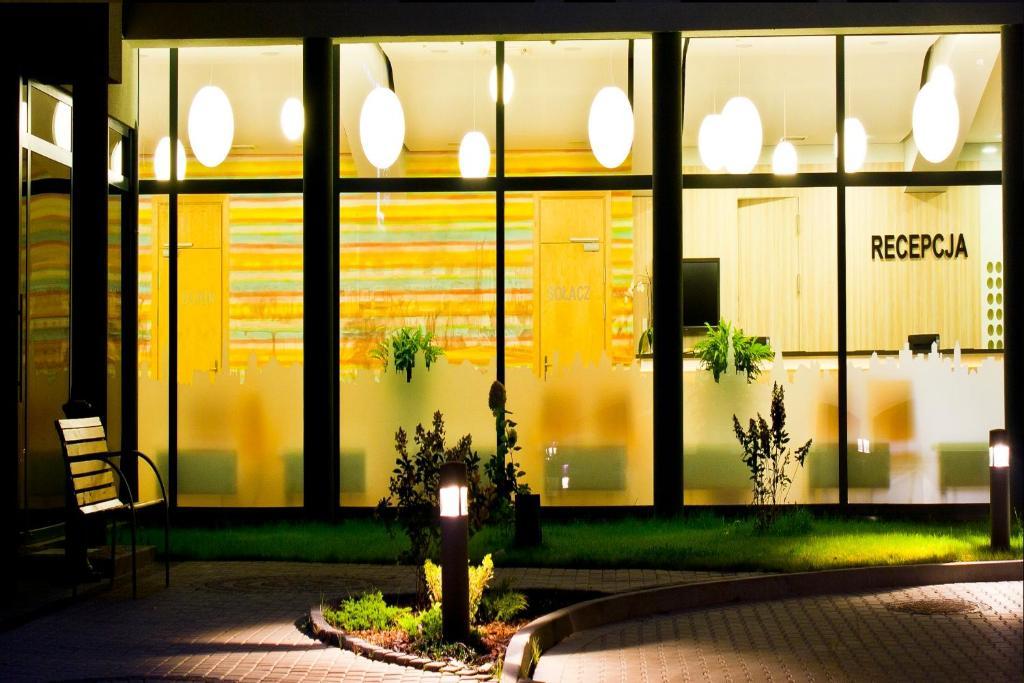 Hotel Poznański A2 Luboń Kültér fotó