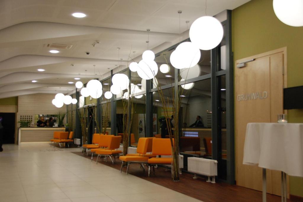 Hotel Poznański A2 Luboń Kültér fotó