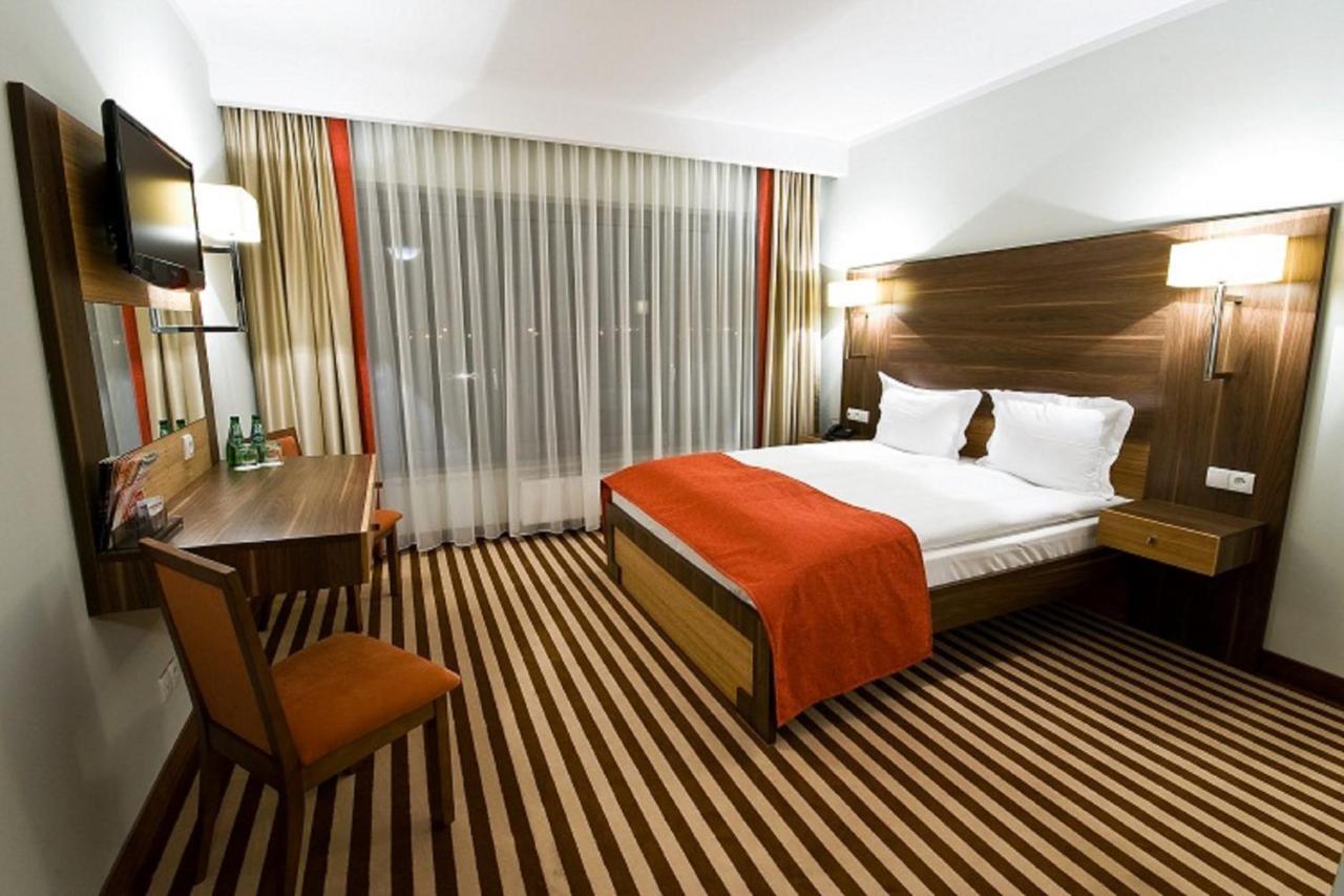 Hotel Poznański A2 Luboń Szoba fotó